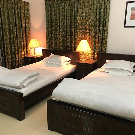 Ambrosia Guest House 达卡 外观 照片