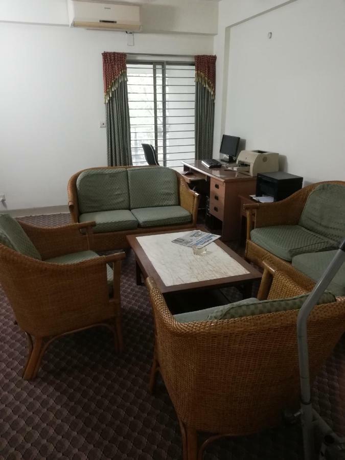 Ambrosia Guest House 达卡 外观 照片